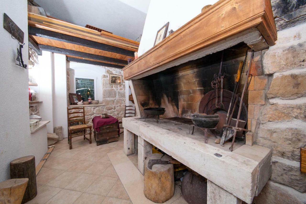 Willa Old Stone House Mario Podgora Zewnętrze zdjęcie